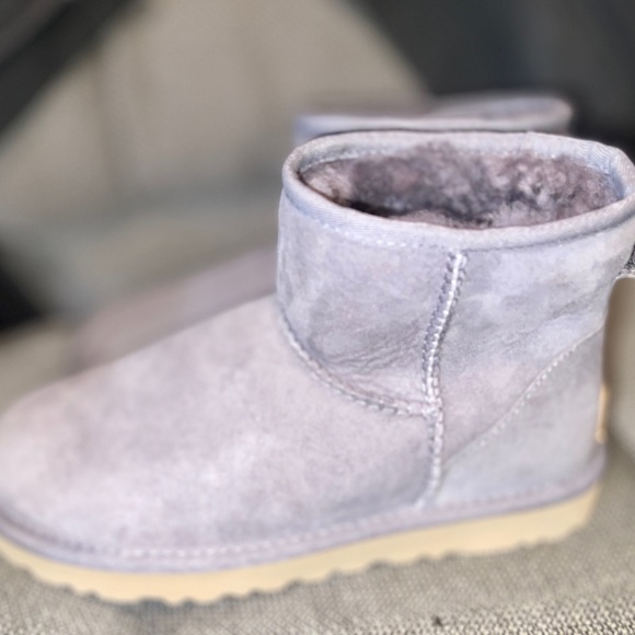 UGG Classic Short II Boots - Woman’s Brand NEW - Picture 9 of 9